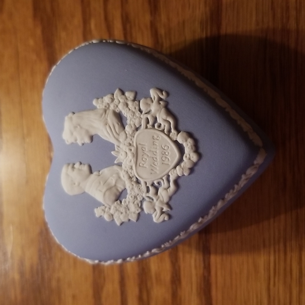 Vintage Wedgwood Pale Blue Heart Shaped Jewelry Box